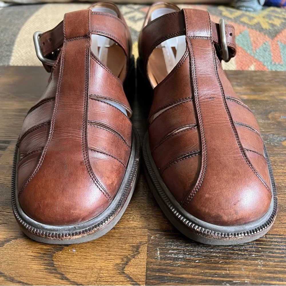 Salvatore Ferragamo Brown Leather Fisherman Sandals 7 2E (US8)